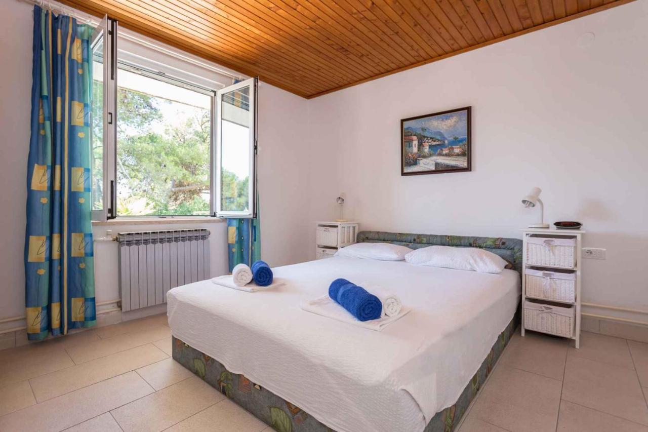 Mali Losinj Apartment 8 Exterior photo